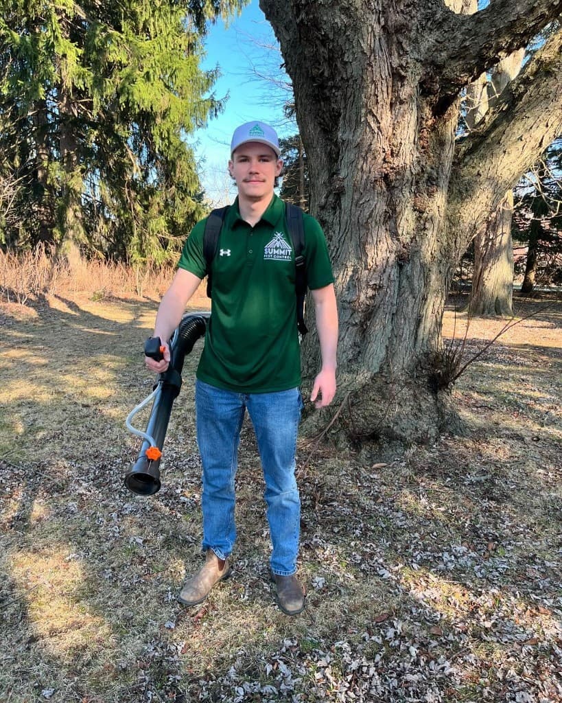 Summit Pest Control team